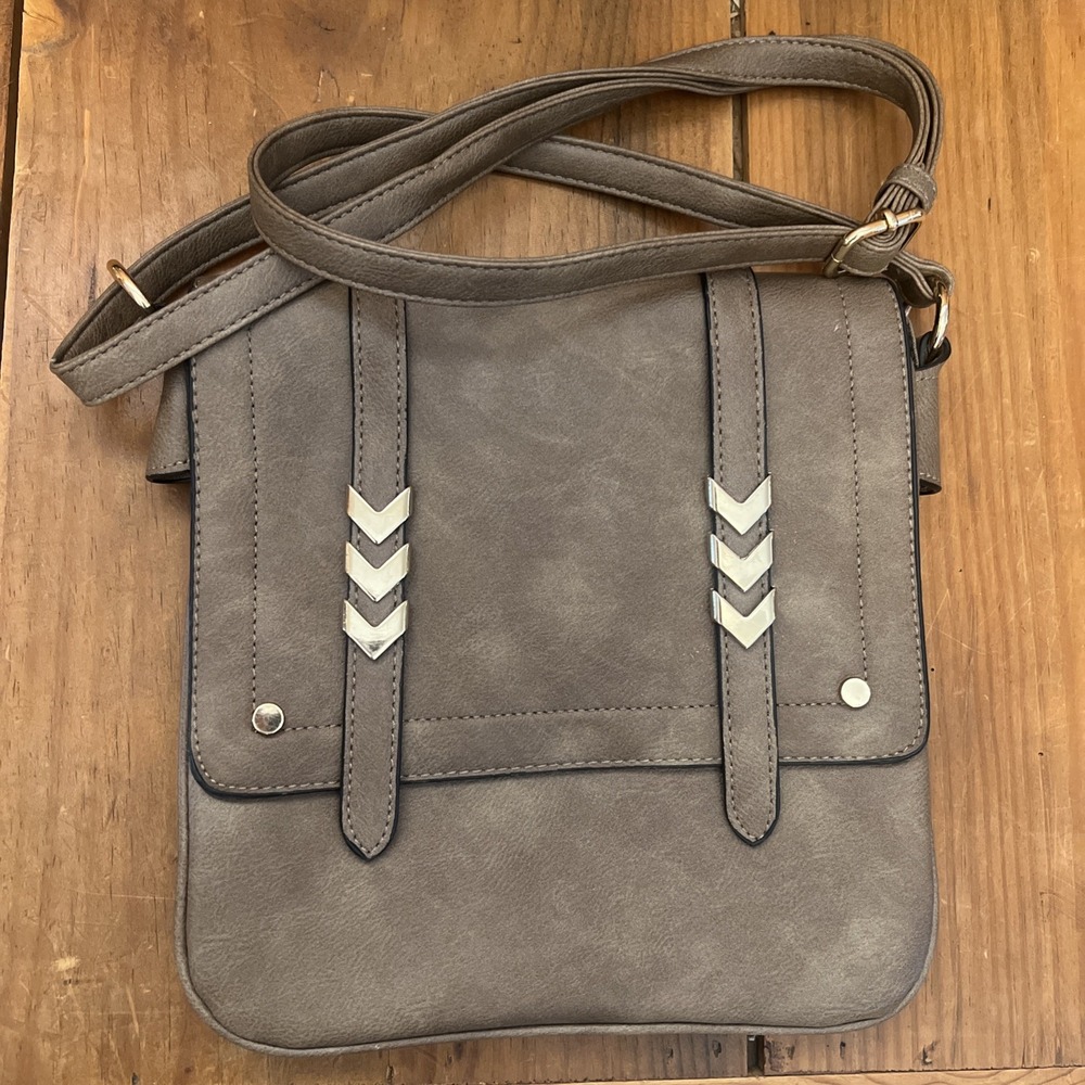 Alyssa Stone Chevron Crossbody Purse‎ / Handbag